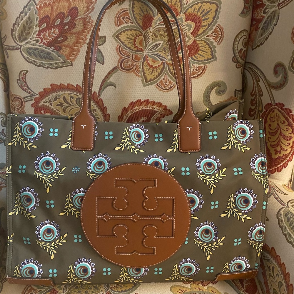 NWOT Tory Burch Olive Modernist Bloom Large Ella Tote